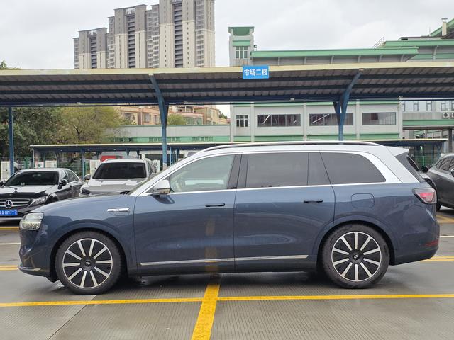 Certificated Pre-Owned AITO M9 2024 Extended-Range Ultra Six-Seater Version -u22049162