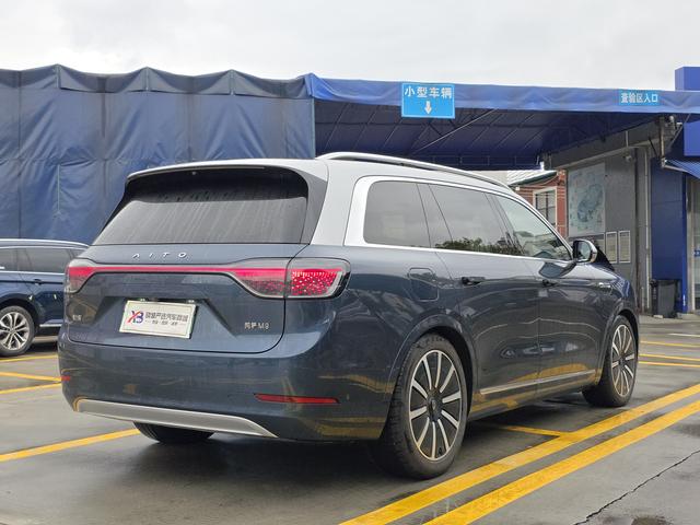 Certificated Pre-Owned AITO M9 2024 Extended-Range Ultra Six-Seater Version -u22049162