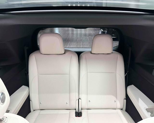 Certificated Pre-Owned Li Auto L9 2024 Ultra Edition -u21592687