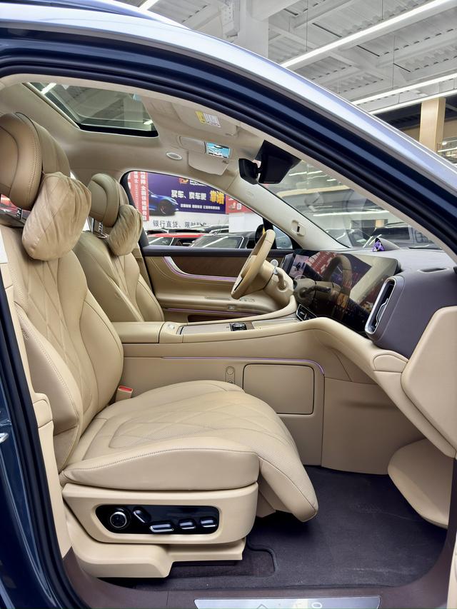 Certificated Pre-Owned AITO M9 2024 Extended Range Ultra Five-Seater Edition -u21973111