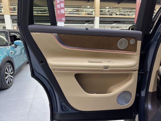 Certificated Pre-Owned AITO M9 2024 Extended Range Ultra Five-Seater Edition -u21973111