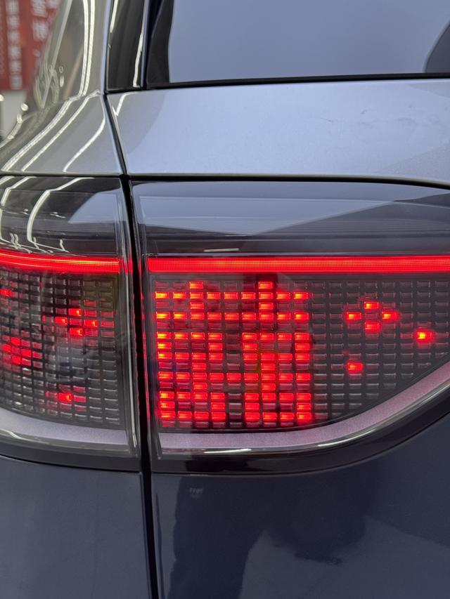 Certificated Pre-Owned AITO M9 2024 Extended Range Ultra Five-Seater Edition -u21973111