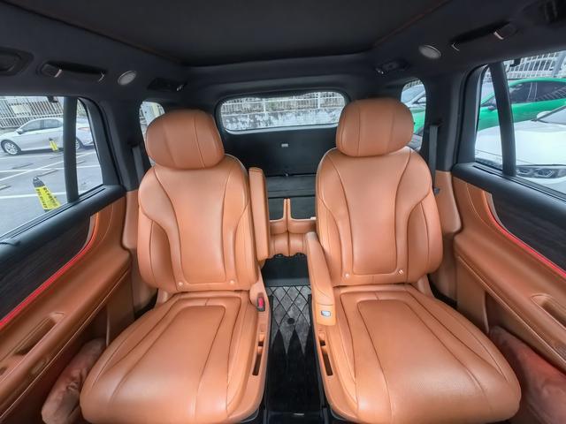 Certificated Pre-Owned AITO M9 2024 Extended Range Max Six-Seater Version -u21683184