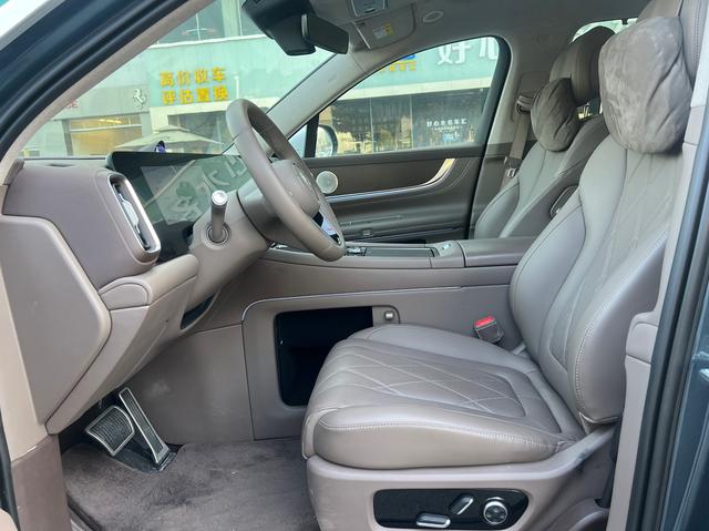 Certificated Pre-Owned Wenjie M9 2024 Extended-Range Ultra Five-Seater Edition -u21974147