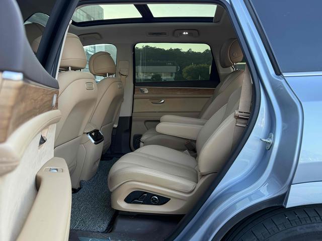 Certificated Pre-Owned Wenjie M7 2024 Max Six-Seater Four-Wheel Drive Intelligent Driving Version -u21748591