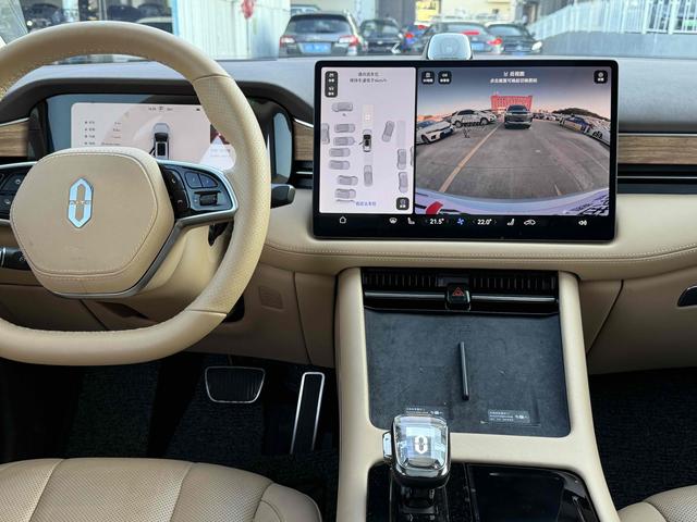 Certificated Pre-Owned Wenjie M7 2024 Max Six-Seater Four-Wheel Drive Intelligent Driving Version -u21748591