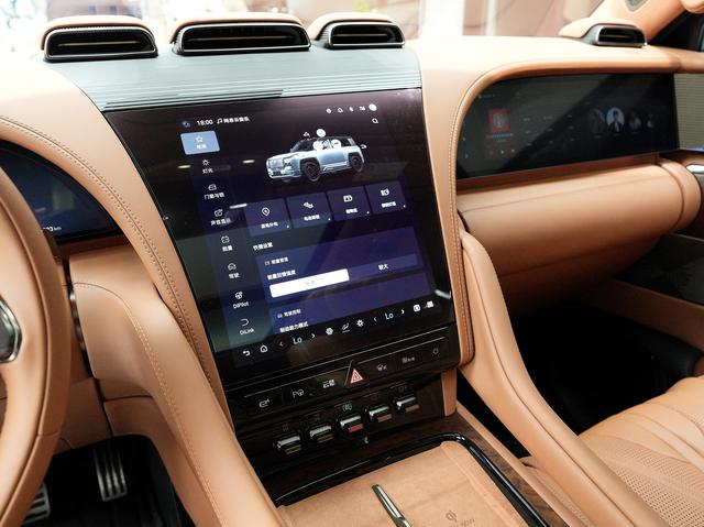 Certificated Pre-Owned Yangwang U8 2023 Luxury Edition -u22011717