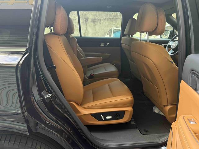 Certificated Pre-Owned Li Auto ONE 2021 Extended-Range 6-Seater Edition -u22076066