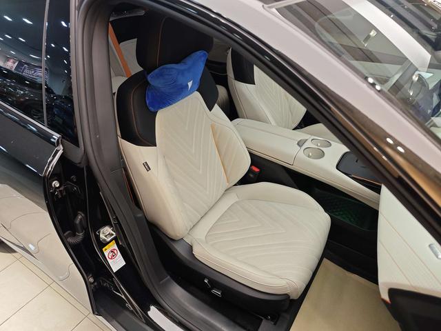 Certificated Pre-Owned Deepal SL03 2024 200 Max 2nd Anniversary Black Gold Knight Edition -u22076073