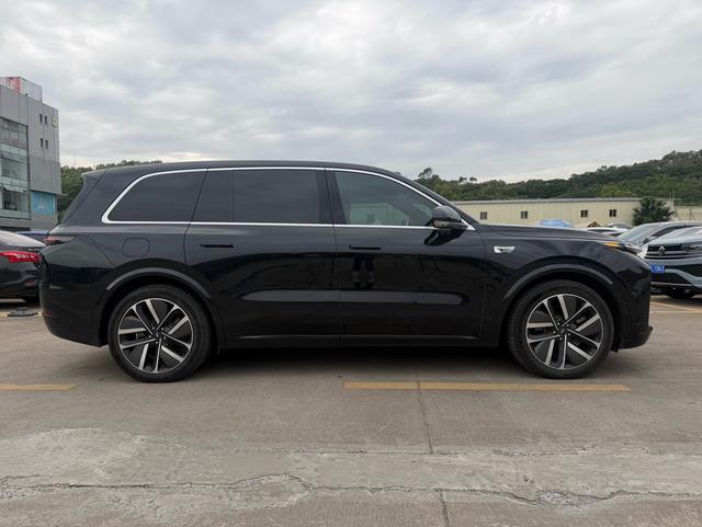 Certificated Pre-Owned Li Auto L9 2022 Max Edition -u21711997