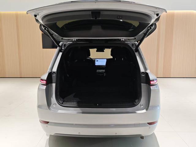 Certificated Pre-Owned Li Auto L9 2023 Pro Edition -u22078477