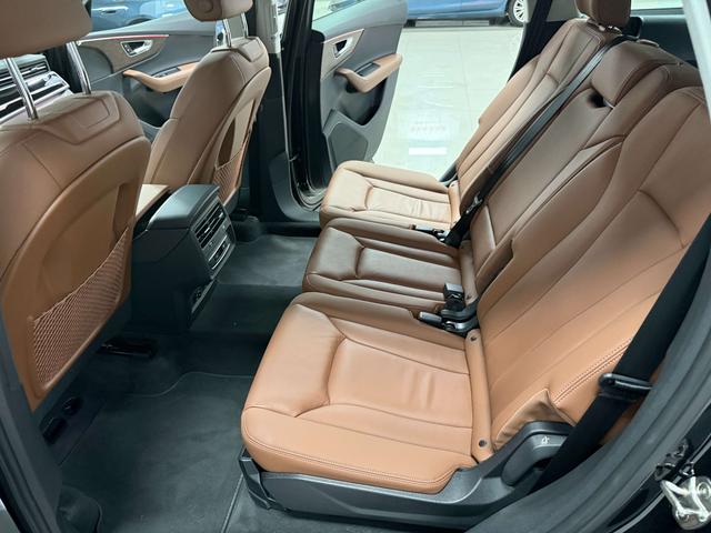 Certificated Pre-Owned Audi Q7 2024 45 TFSI Quattro S Line Black Knight Edition - u21541695