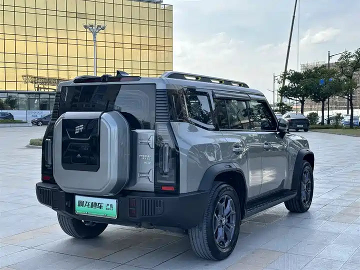 Pre-owned Jetour Traveller C-DM (2024) · C-DM 129 km Forest Edition