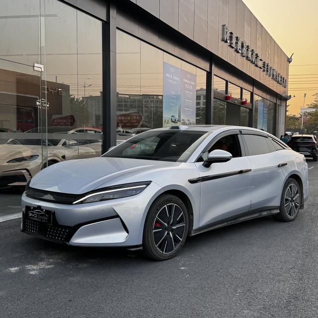 Certificated Pre-Owned BYD Han L EV 2025 Edition 701KM Rear-Wheel Drive LiDAR Flagship Version -u22452084