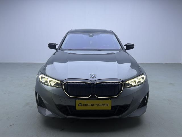بي إم دبليو i3 2022 eDrive35L مستعملة ومعتمدة -u23837827