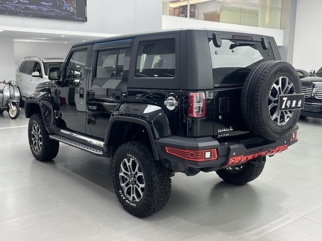 Certificated Pre-Owned BAIC Off-Road BJ40 2020 2.0T Automatic Four-Wheel Drive City Hunter Edition Knight Model -u23754154