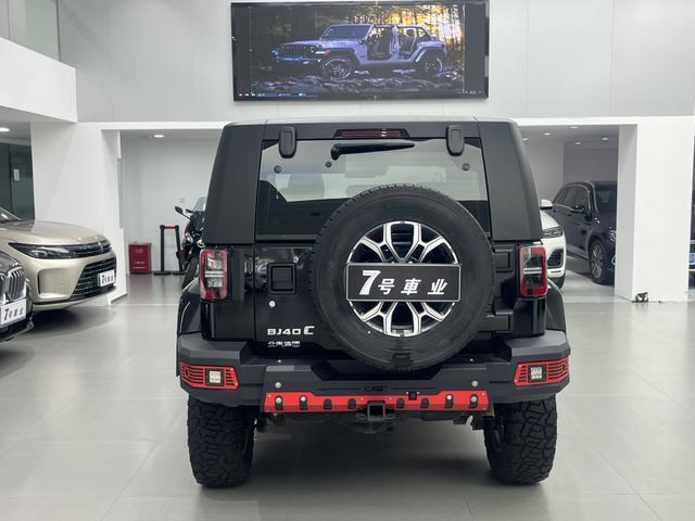 Certificated Pre-Owned BAIC Off-Road BJ40 2020 2.0T Automatic Four-Wheel Drive City Hunter Edition Knight Model -u23754154