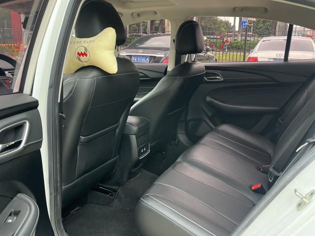 Certificated Pre-Owned Roewe i5 2020 1.5L Automatic 4G Internet Leading Luxury Flagship Edition -u23858819