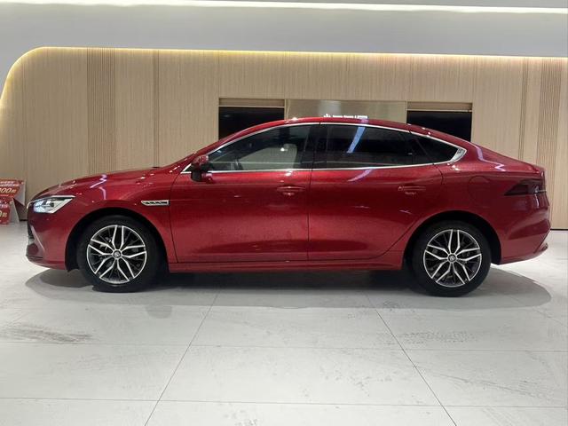 Certificated Pre-Owned BYD Qin PLUS DM 2021 DM-i 55KM Flagship -u23584187