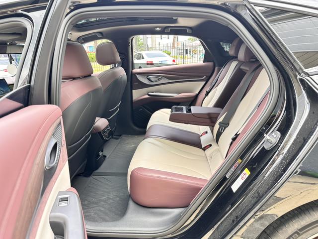 Certificated Pre-Owned BYD Seal DM 2023 DM-i 1.5T 121KM Honor Edition -u23820249