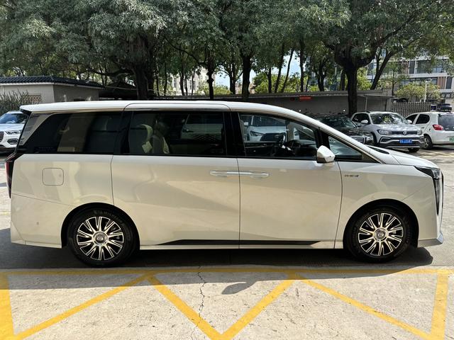 Certificated Pre-Owned GAC Trumpchi E9 PHEV 2023 2.0TM Zongshi -u23825097
