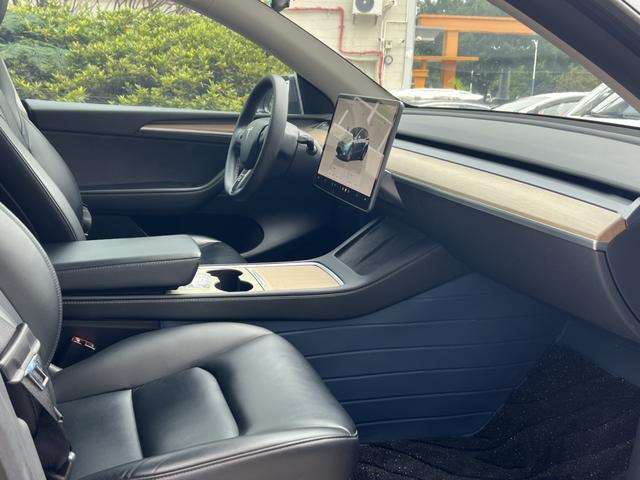 Certificated Pre-Owned Tesla Model Y 2022 Rear-Wheel Drive Version -u23811887