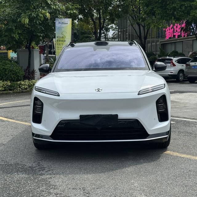 Certificated Pre-Owned NIO ES6 2025 75kWh -u23910807