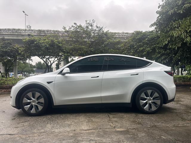 Certificated Pre-Owned Tesla Model Y 2021 Standard Range Rear-Wheel Drive Version -u23896299