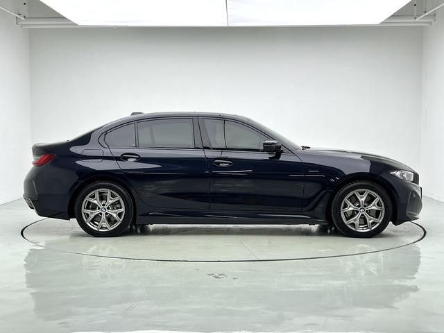 Certificated Pre-Owned BMW i3 2025 eDrive35L -u23574965