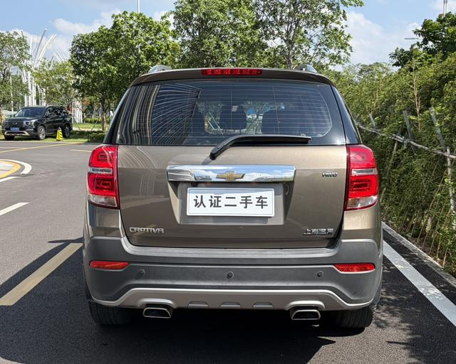 Certificated Pre-Owned Captiva 2015 2.4L 4WD Flagship Edition 7-Seater -u23948730