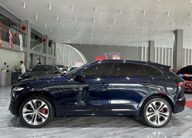 Certificated Pre-Owned Jaguar F-PACE 2024 P250 R-Dynamic HSE -u23947465