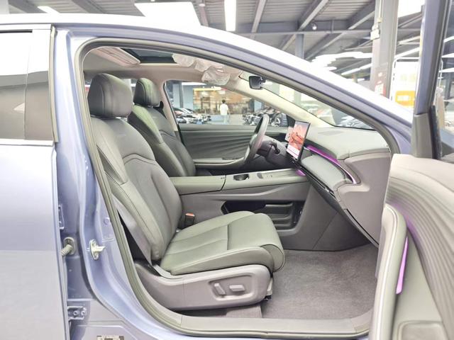 Certificated Pre-Owned Nissan N6 2026 180 Max -u23951903