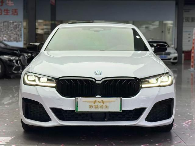 Certificated Pre-Owned BMW 5 Series PHEV 2022 Second Facelift 535Le Pioneer Edition M Sport Package -u23971128