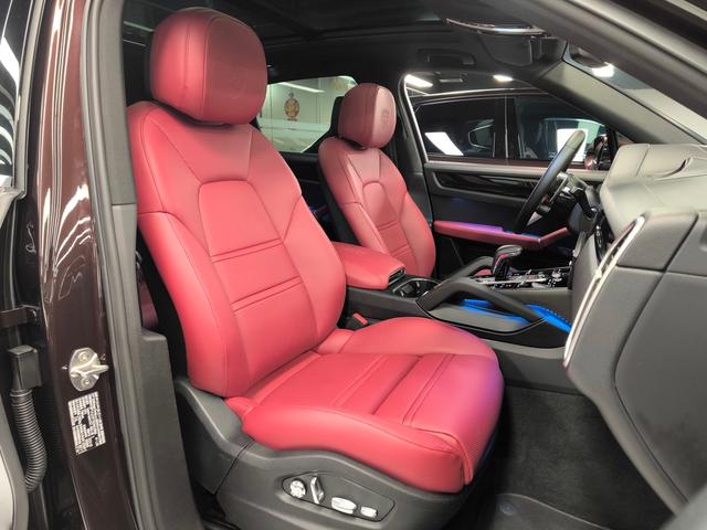 Certificated Pre-Owned Porsche Cayenne E-Hybrid 2019 Cayenne E-Hybrid 2.0T -u24006345