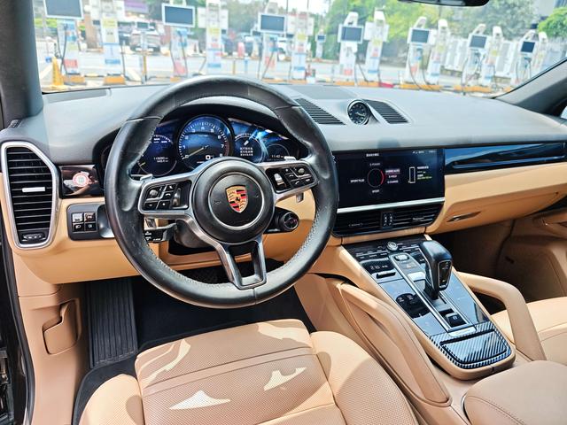 Certificated Pre-Owned Porsche Cayenne E-Hybrid 2019 Cayenne E-Hybrid 2.0T -u24003590