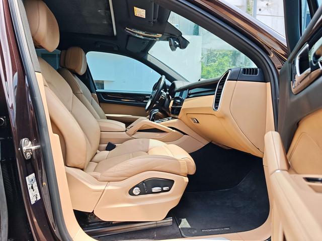 Certificated Pre-Owned Porsche Cayenne E-Hybrid 2019 Cayenne E-Hybrid 2.0T -u24003590