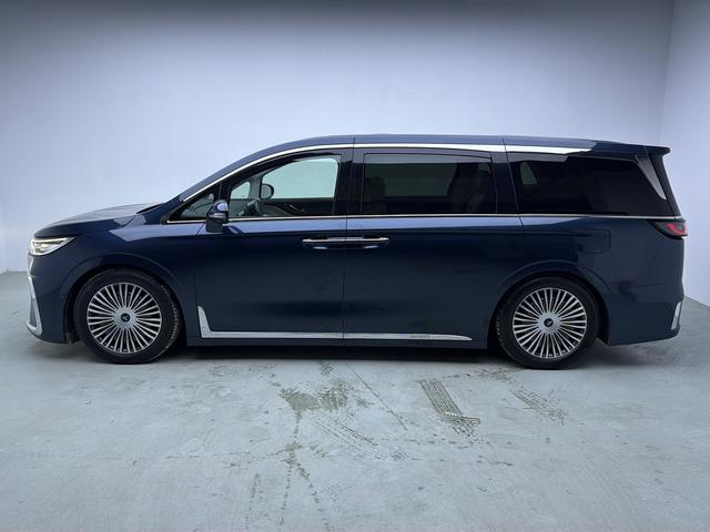 Certificated Pre-Owned VOYAH Dreamer PHEV 2025 4WD Flagship Kunpeng Edition -u23997283