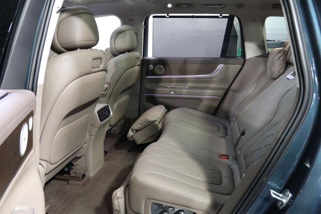 Certificated Pre-Owned Wenjie M9 2024 All-Electric Ultra 5-Seater Version -u24005811