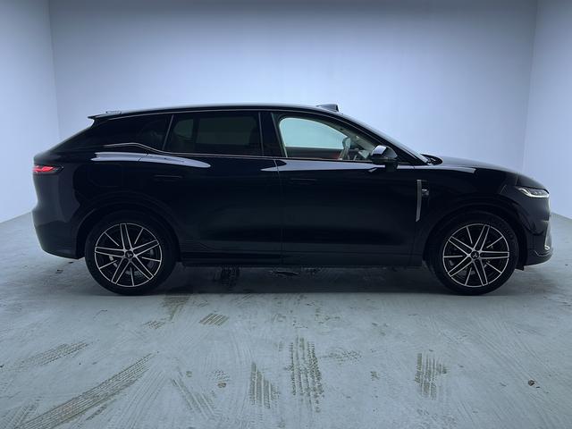Certificated Pre-Owned VOYAH Zhiyin 2025 AWD Qiankun Edition -u24013650