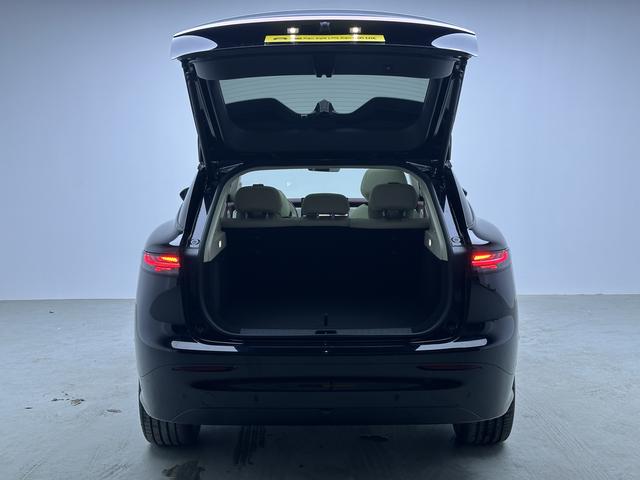 Certificated Pre-Owned VOYAH Zhiyin 2025 AWD Qiankun Edition -u24013650