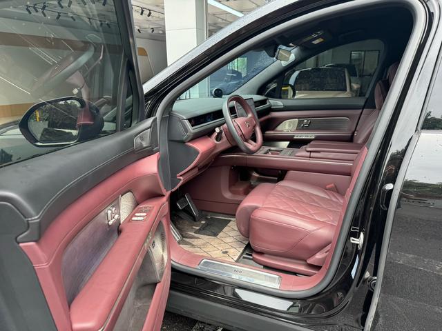 Certificated Pre-Owned NIO ES8 2026 Six-seater Executive Signature Edition -u24017043