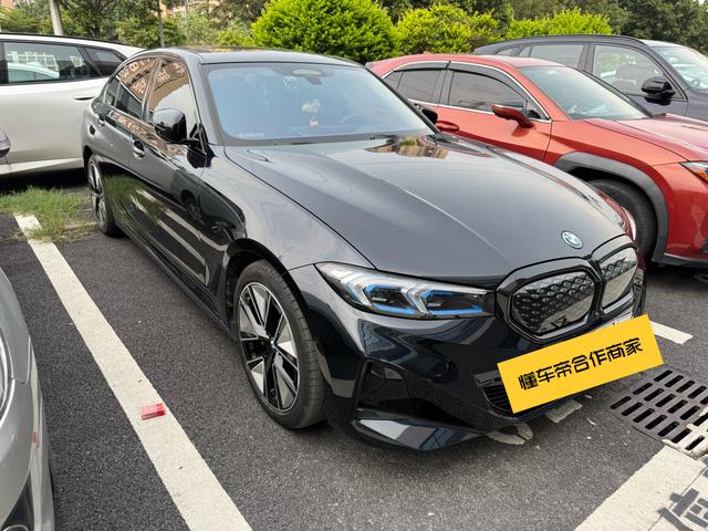 Certificated Pre-Owned BMW i3 2025 eDrive40L Night Edition Package -u24046351