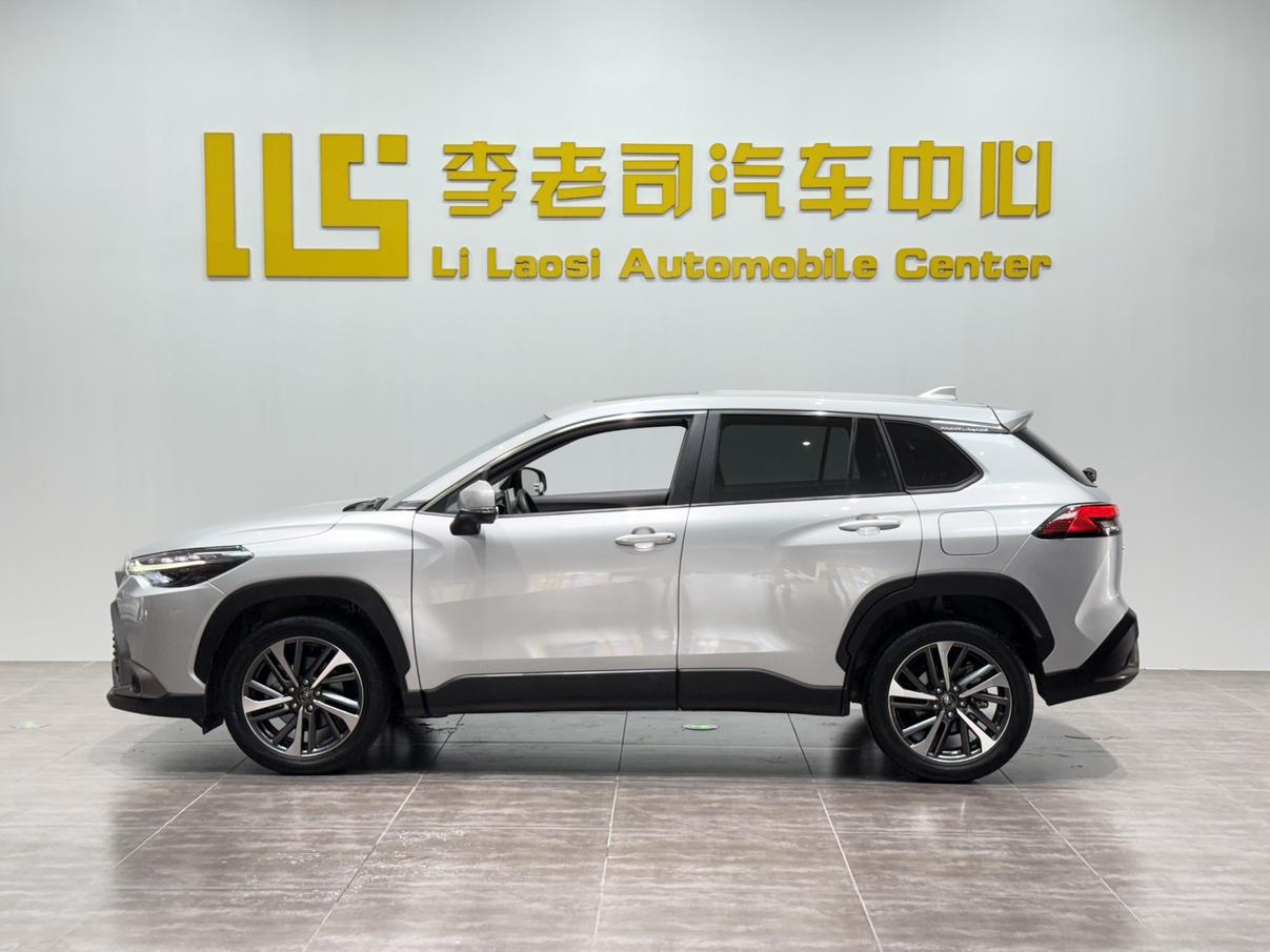 Certificated Pre-Owned GAC Toyota Frontlander 2022 2.0L CVT Luxury PLUS Edition -u24039564