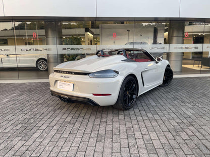 Certificated Pre-Owned Porsche 718 2023 Spyder 2.0T -u24049769