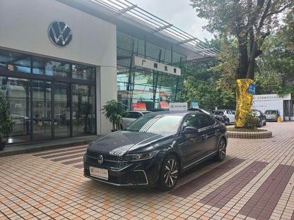 Certificated Pre-Owned SAIC Volkswagen Passat 2022 330TSI Starry Luxury Edition -u24056101