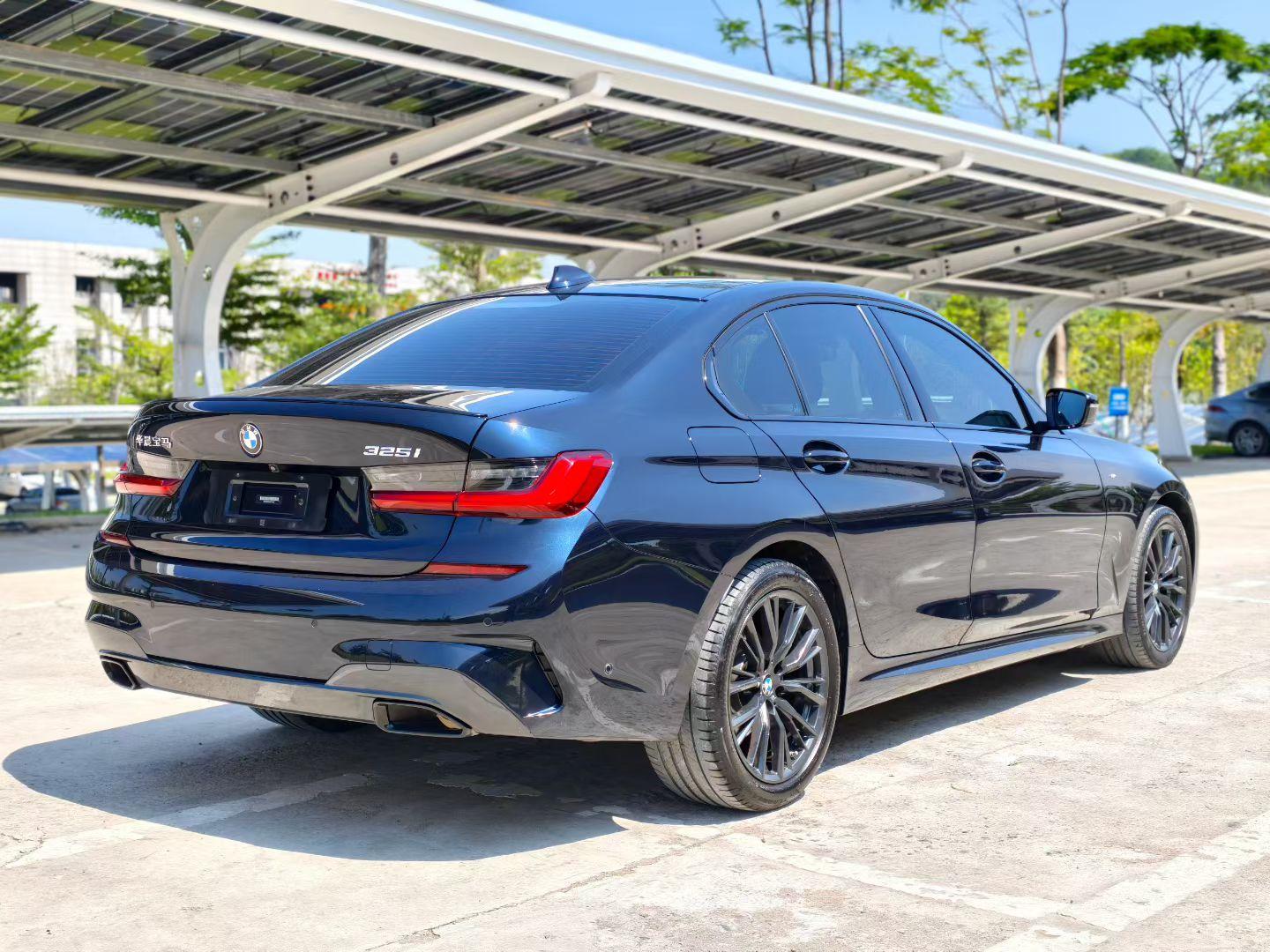 Certificated Pre-Owned BMW 3 Series 2021 Facelift 325i M Sport Night Edition Package -u24062908