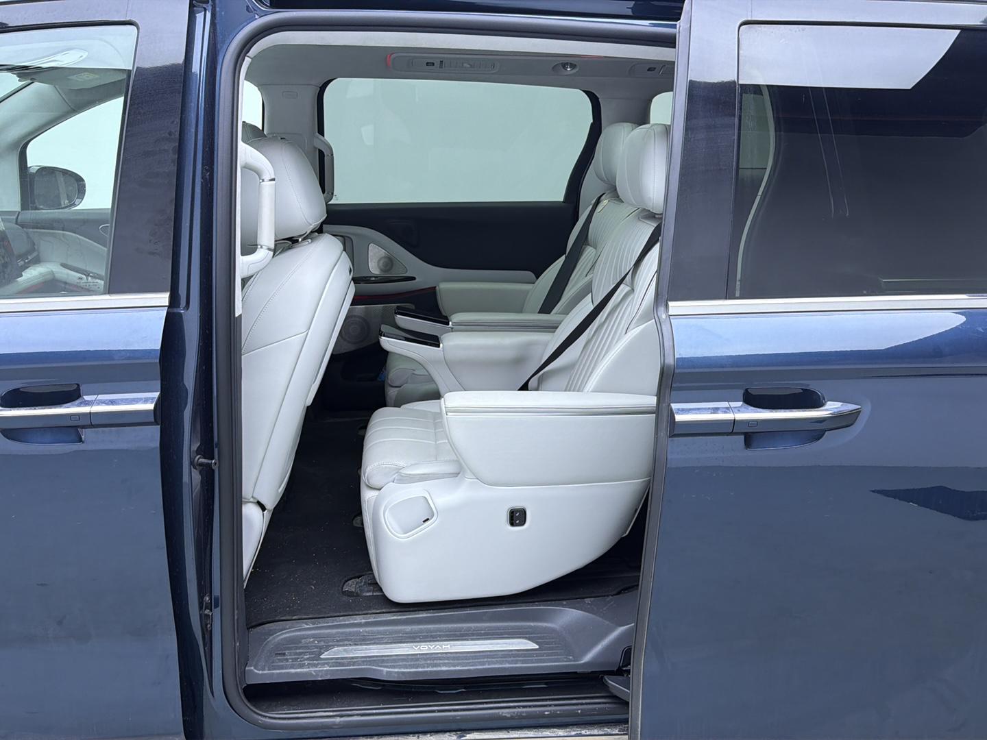 Certificated Pre-Owned VOYAH Dreamer PHEV 2025 4WD Flagship Kunpeng Edition -u24051633