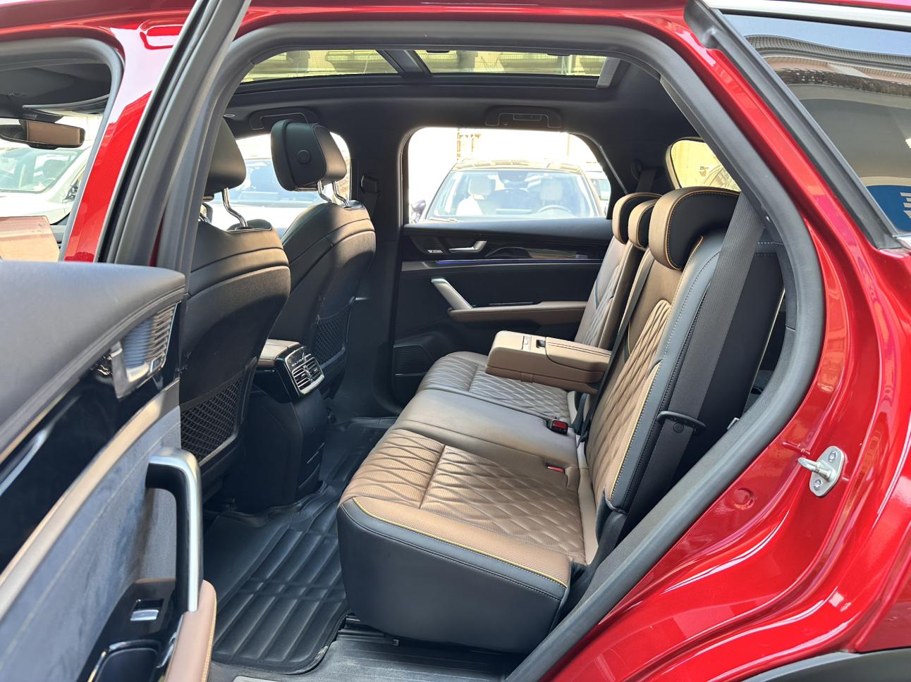 Certificated Pre-Owned BYD Tang DM 2021 DM-i 1.5T 112KM Premium Edition -u24094567