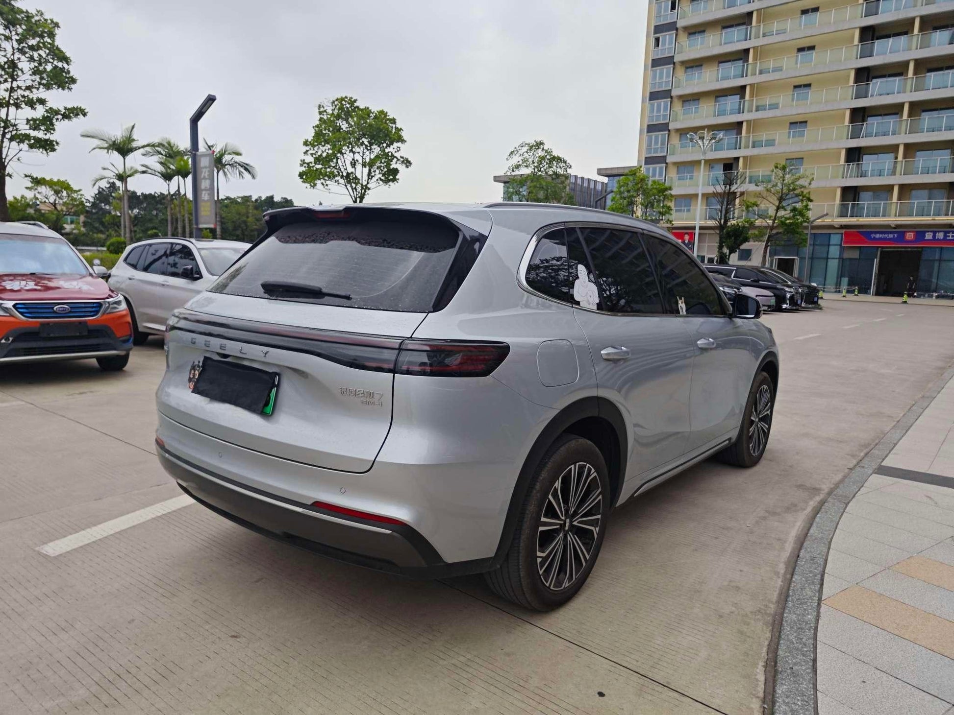 Certificated Pre-Owned Geely Galaxy Starship 7 EM-i 2025 Edition 120KM Pilot Version -u24106050