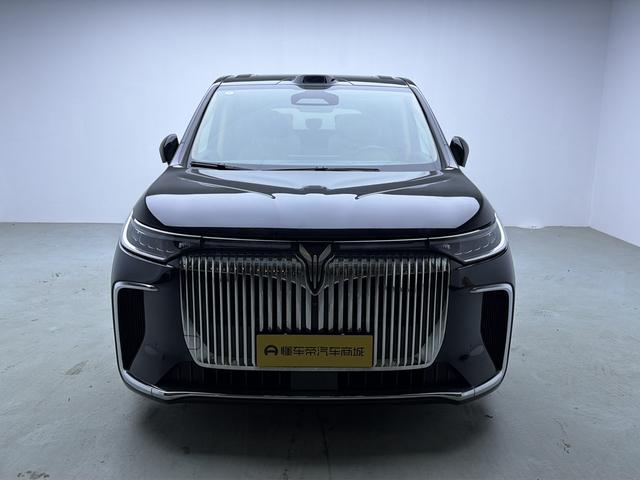 Certificated Pre-Owned VOYAH Dreamer PHEV 2025 4WD Premium Qiankun Edition -u24106633